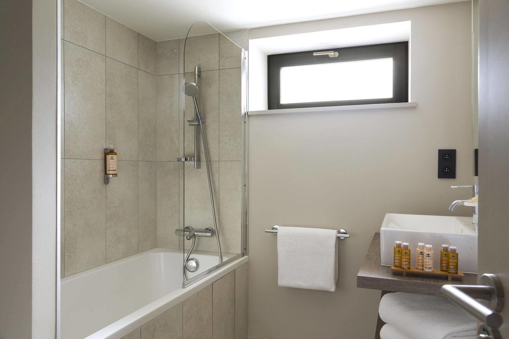 De L'héliopic Appart hôtel 4*
